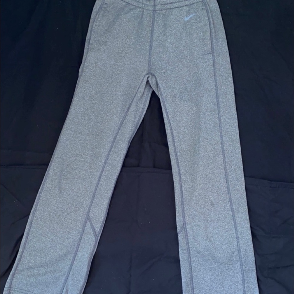 nike women sweatpants